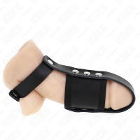 Пенис ринг KINK - LEATHER PENIS CAGE RING WITH ADJUSTABLE COATED BALL DIVIDER STRAP