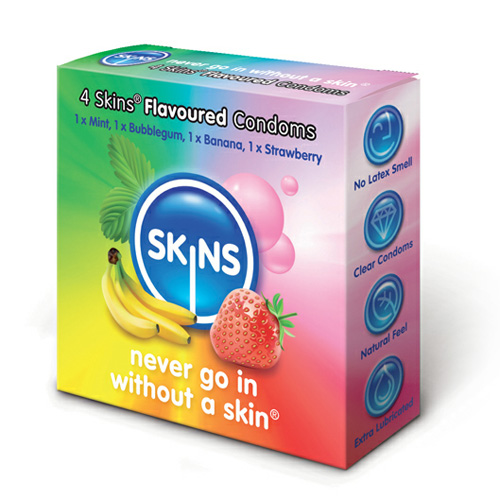Комплект презервативи Skins с вкус на ягода, банан, мента и дъвка 4 броя